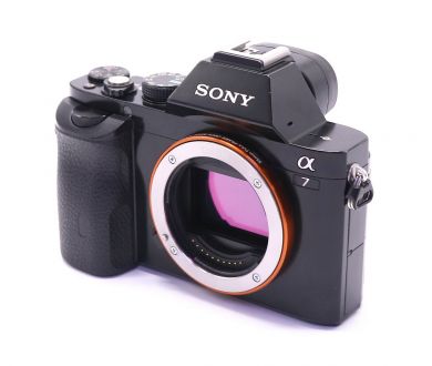 Камера Sony A7 ILCE-7 body (пробег 10285 кадров)
