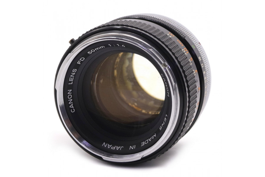 Мануальный объектив Canon FD 1.4/50mm (Japan)