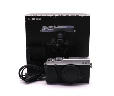 Беззеркальная камера Fujifilm X-E1 body в упаковке