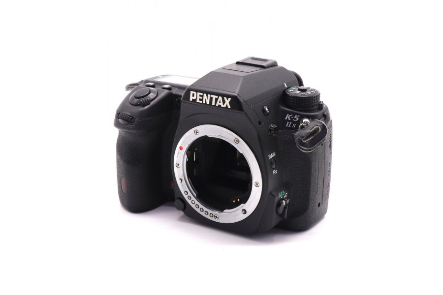 Камера Pentax K-5 IIS body (пробег 8500 кадров)
