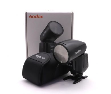 Фотовспышка накамерная Godox V1Pro S в упаковке