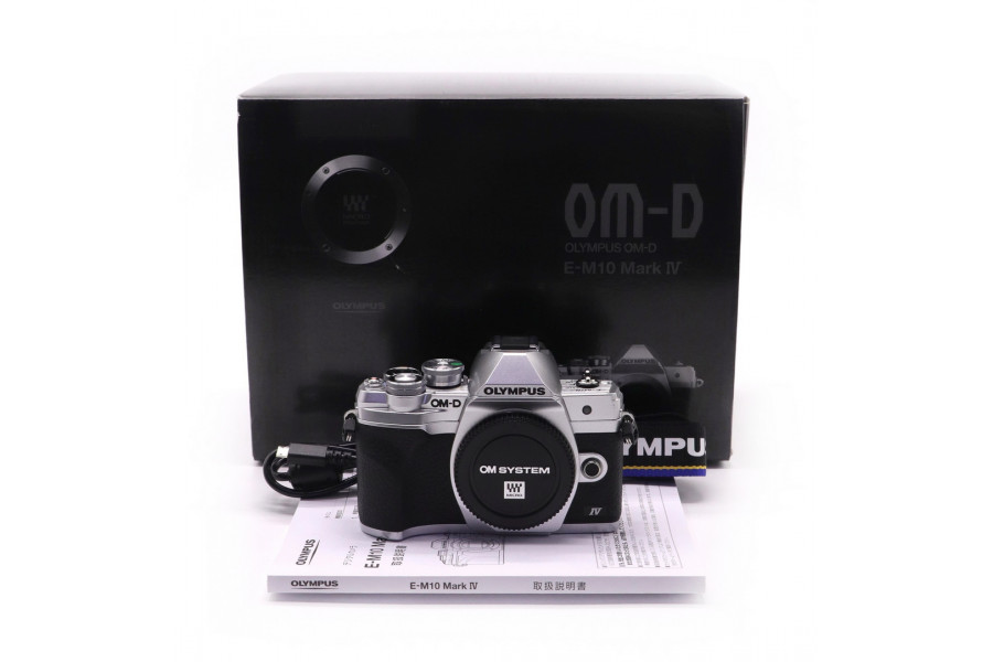 Olympus OM-D E-M10 Mark IV body silver в упаковке (пробег 1990 кадров)