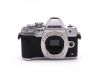 Olympus OM-D E-M10 Mark IV body silver в упаковке (пробег 1990 кадров)