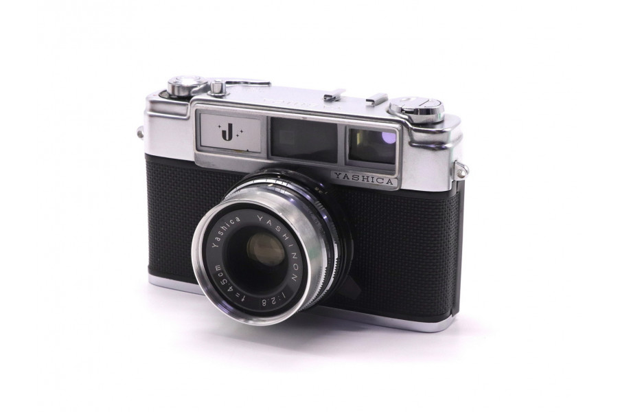 Винтажный плёночный фотоаппарат Yashica J