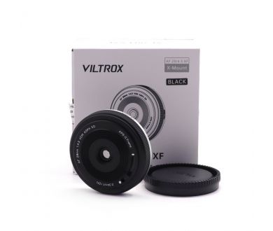 Объектив Viltrox AF 28mm F4.5 Chip XF в упаковке