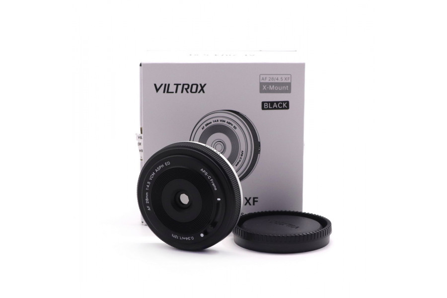 Объектив Viltrox AF 28mm F4.5 Chip XF в упаковке