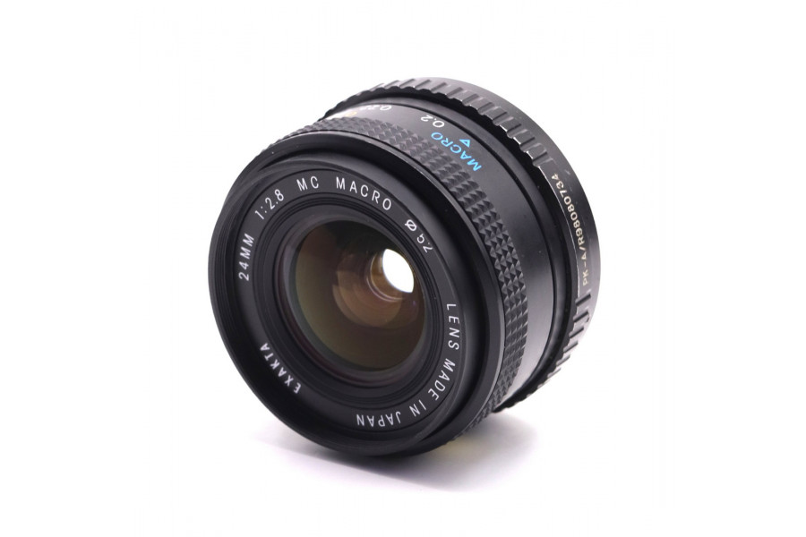 Винтажный объектив Exakta 24mm f/2.8 MC Macro