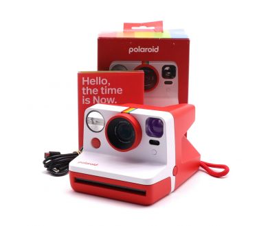Фотоаппарат Polaroid NOW Generation 2 в упаковке