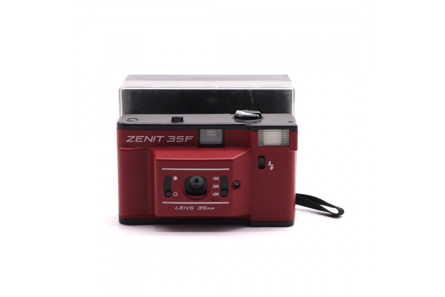 Фотоаппарат Zenit 35F в упаковке красный