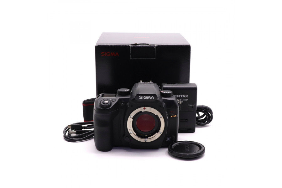 Зеркальная камера Sigma SD15 body в упаковке
