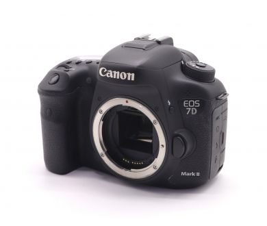 Canon EOS 7D Mark II body (пробег 22250 кадров)