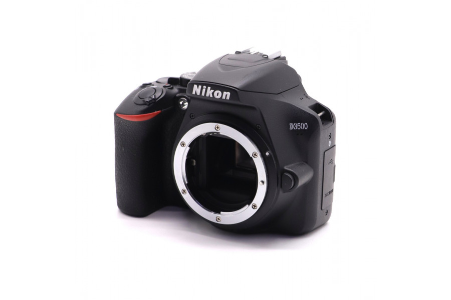Камера Nikon D3500 body (пробег 820 кадров)