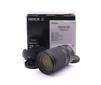 Объектив Nikon 28-75mm f/2.8 Nikkor Z в упаковке