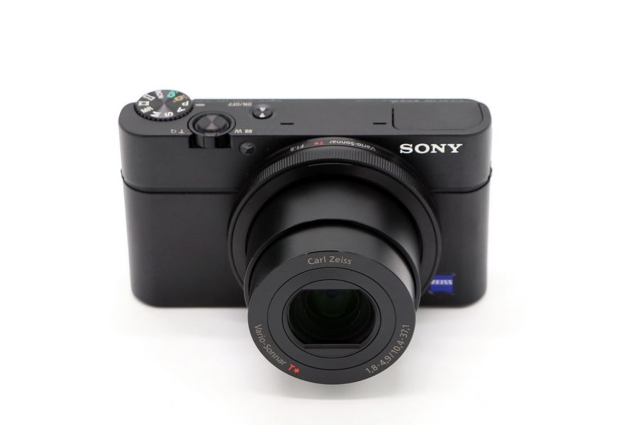 Цифровая фотокамера Sony Cyber-shot DSC-RX100