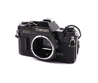 Зеркальный Canon AE-1 body + Canon Data Back A