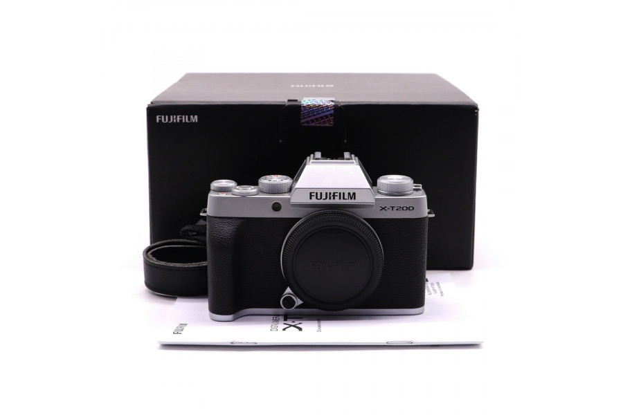 Фотокамера Fujifilm X-T200 body в упаковке