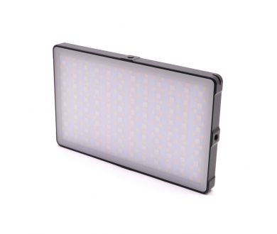 Компактная светодиодная панель Phottix M500R