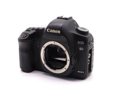 Canon EOS 5D Mark II body (пробег 393800 кадров)