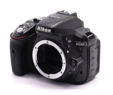 Камера Nikon D5300 body (пробег 132075 кадров)