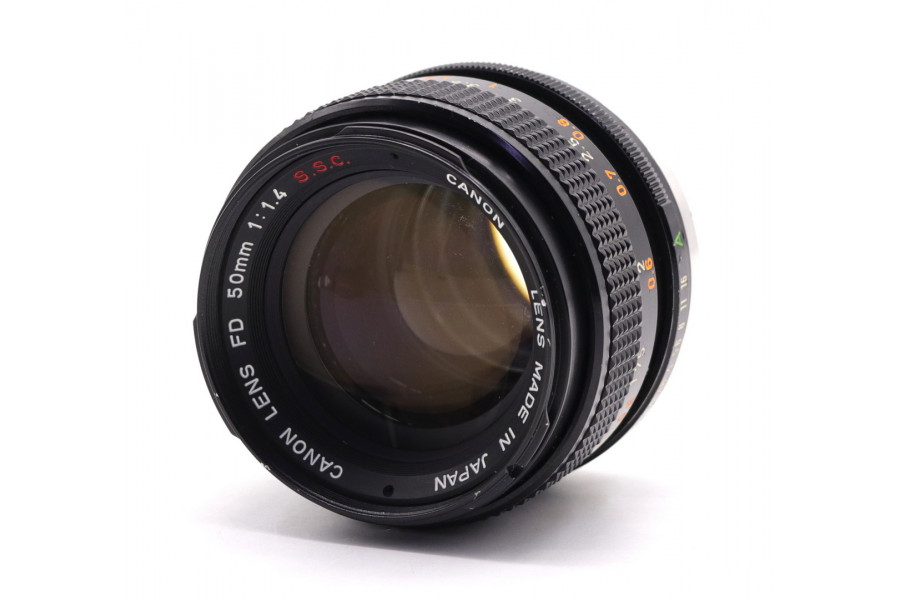 Объектив Canon FD 1.4/50mm S.S.C. для M42