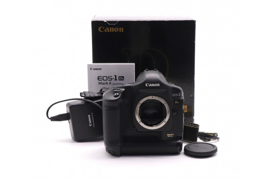 Canon EOS 1Ds Mark II body в упаковке (пробег 22000 кадров)