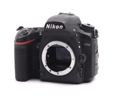 Камера Nikon D750 body (пробег 83705 кадров)