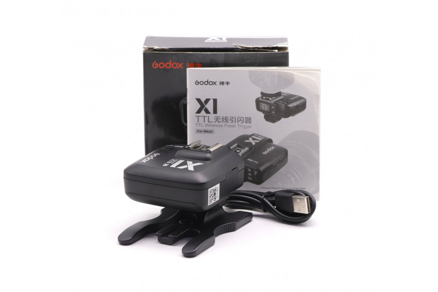 Радиосинхронизатор Godox X1R-N для Nikon в упаковке