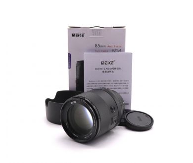 Объектив Meike 85mm f/1.4 AF STM Sony E в упаковке