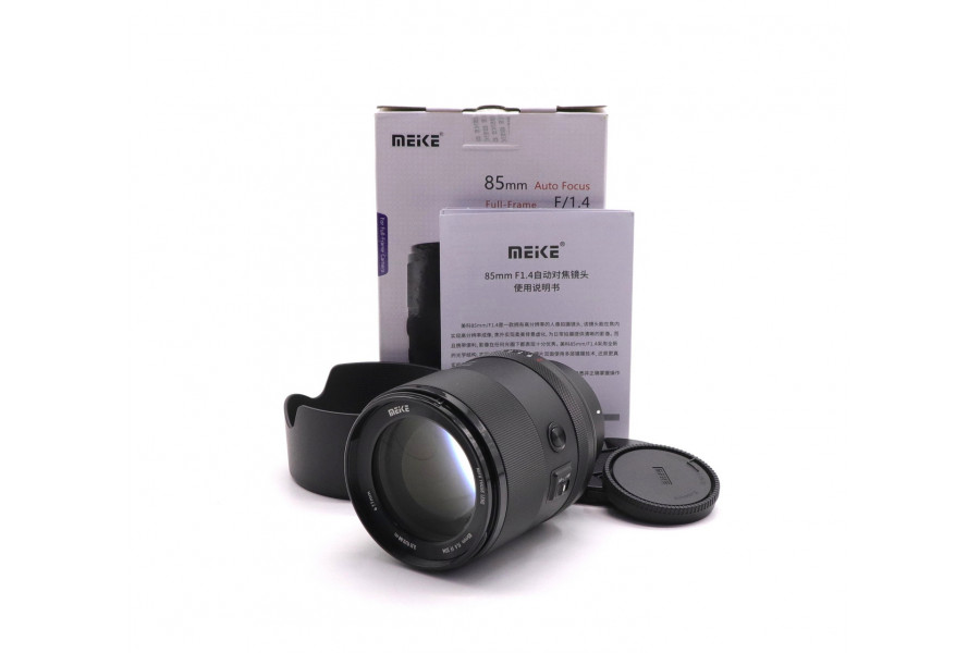 Объектив Meike 85mm f/1.4 AF STM Sony E в упаковке