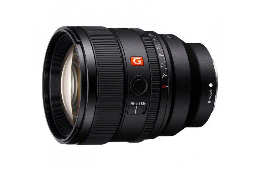 Объектив Sony FE 85mm f/1.4 GM II в упаковке