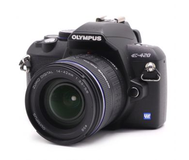 Фотокамера Olympus E-420 kit (пробег 3615 кадров)