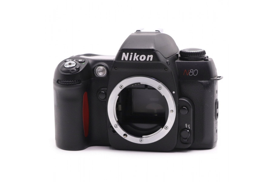 Зеркальная пленочная камера Nikon N80 body