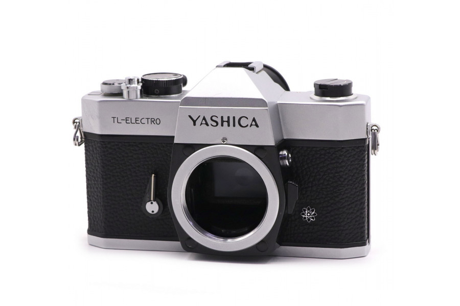 Пленочная фотокамера Yashica TL Electro body