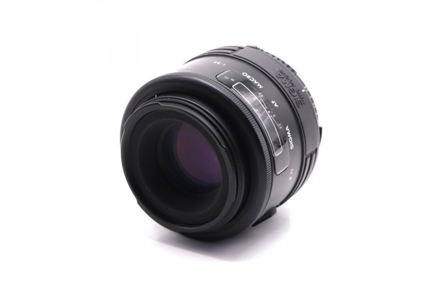 Объектив Sigma AF 2.8/90mm Macro неисправный для Nikon F