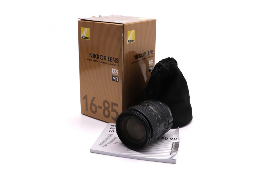 Объектив Nikon 16-85mm f/3.5-5.6G ED VR AF-S DX Nikkor в упаковке
