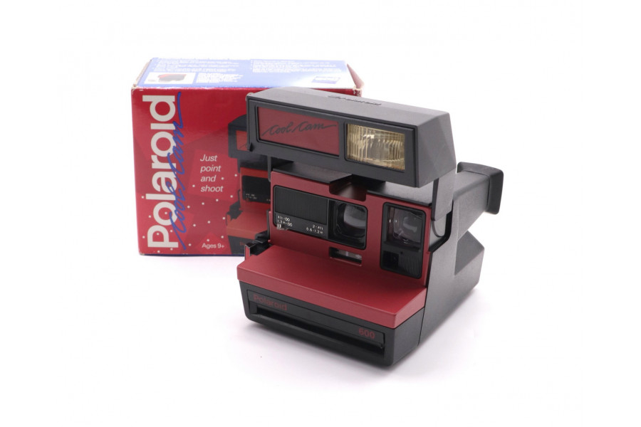 Плёночная камера Polaroid 600 CoolCam в упаковке