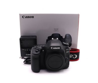 Камера Canon EOS 80D body в упаковке (пробег 78000 кадров)