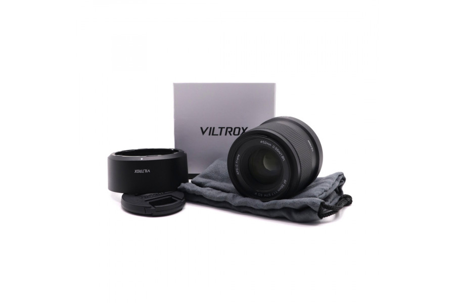 Объектив Viltrox 56mm AF F1.7 для Nikon Z в упаковке
