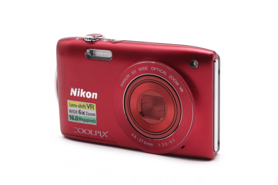 Компактный фотоаппарат Nikon Coolpix S3300 red