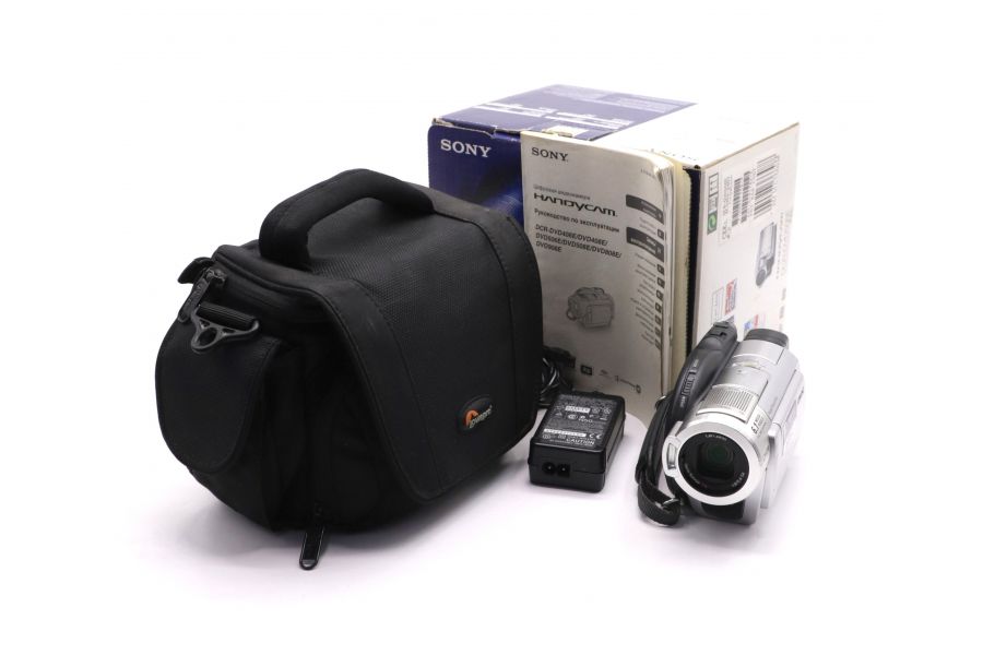 Видеокамера Sony DCR-DVD508E в упаковке