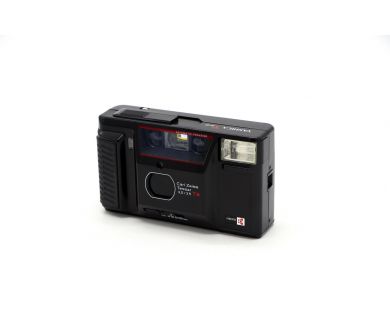 Винтажная камера Yashica T AF-D неисправная