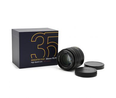 Объектив Brightin Star 35mm f/0.95 в упаковке