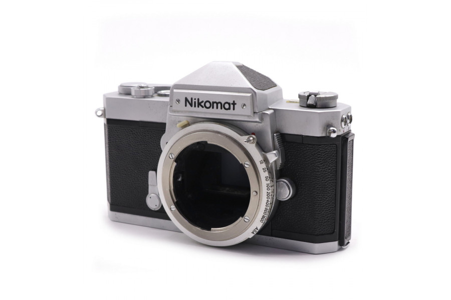 Плёночный фотоаппарат Nikon Nikomat FT body