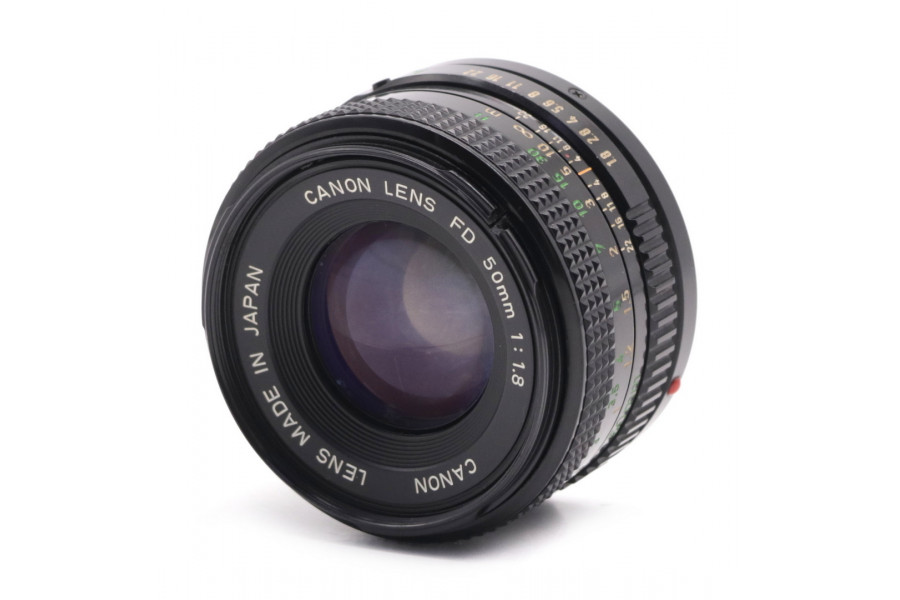 Стандартный объектив Canon FDn 50mm f/1.8