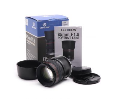 Объектив Lightdow 85mm f/1.8 Canon RF в упаковке