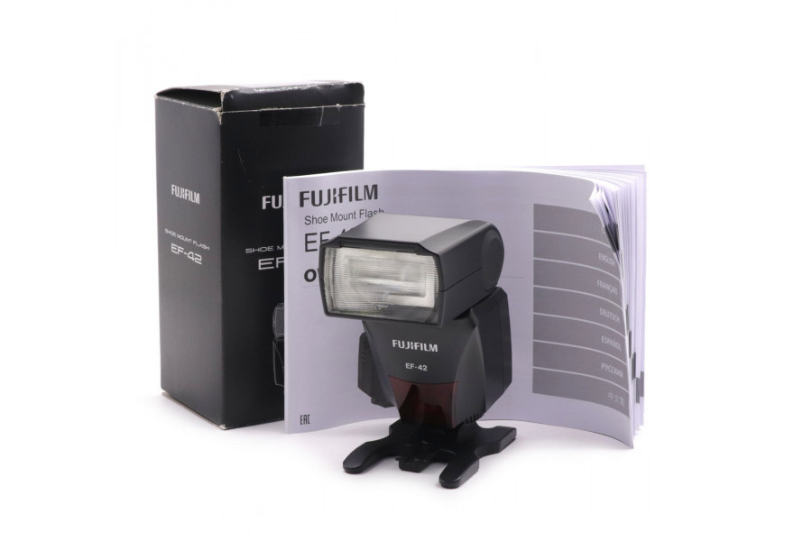Фотовспышка накамерная Fujifilm EF-42 в упаковке