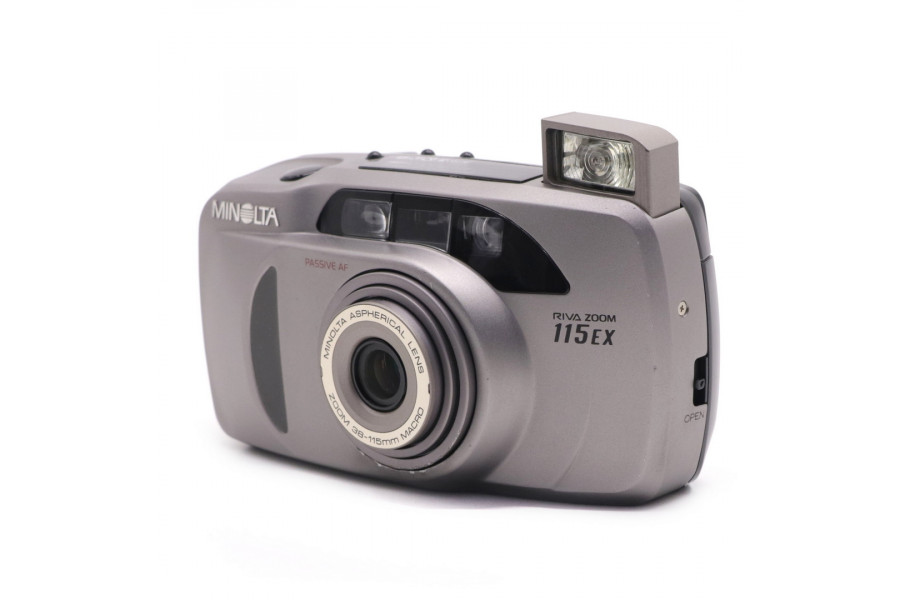 Пленочная фотокамера Minolta Riva Zoom 115EX