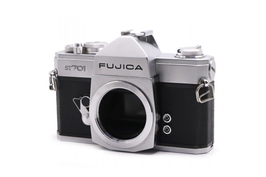 Зеркальная пленочная камера Fujica ST701 body