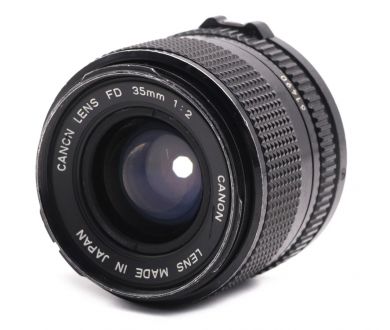 Мануальный объектив Canon FD 35mm f/2 (Japan)
