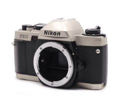 Зеркальный фотоаппарат Nikon FE10 body (Japan)